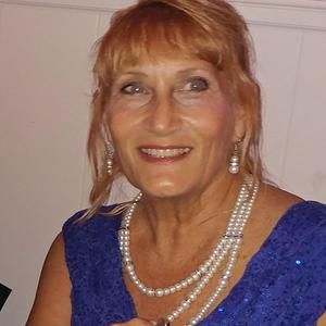 Meet your Posher, Rita